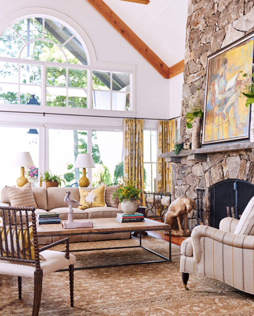 We love this warm and stylish room by Carole Weaks.