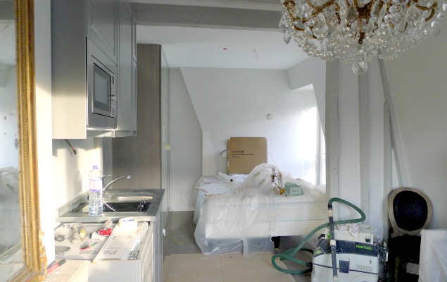 Paris-Apartment-Remodel-To-the-Bedroom-Area