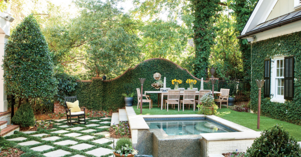 I could be interested in something like this... (from Atlanta Homes and Lifestyles and Erica George Dines.)