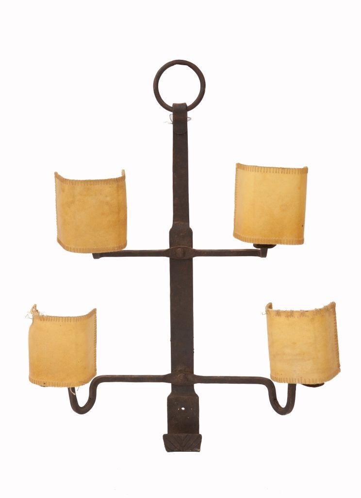 Huff-Harrington-Iron-Sconce