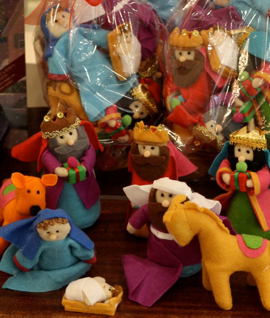 cropped-creche